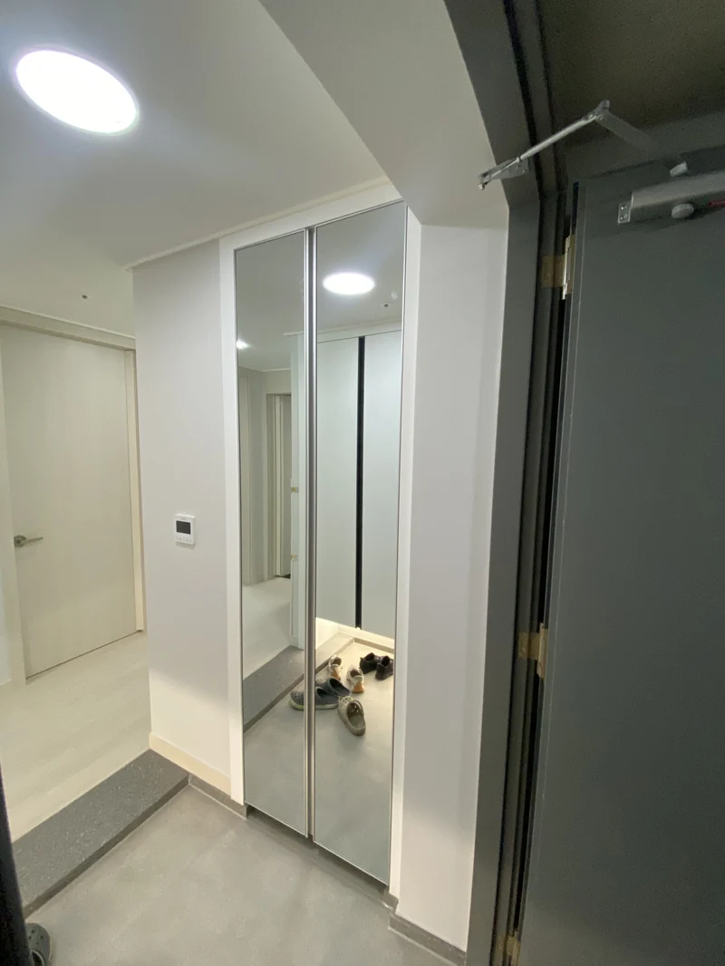 드레스룸수납장문교체