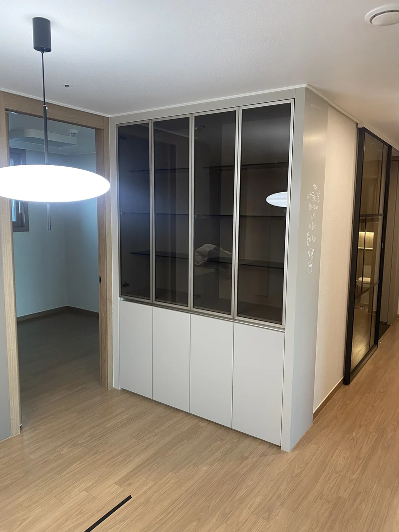 붙박이장 문짝 신규 설치 전